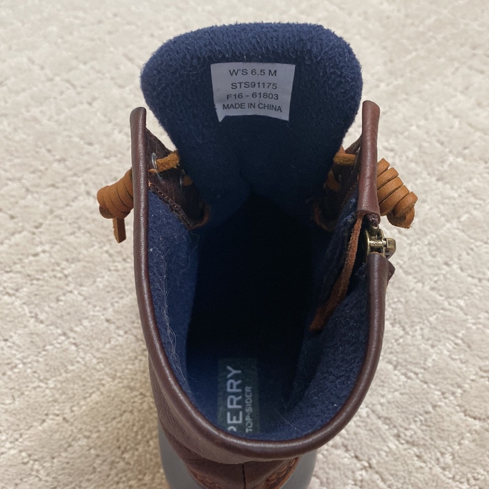 Sperry Duck Boot - Size 6.5 - image 4
